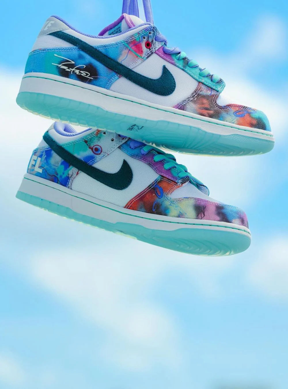 Nike Dunk Low SB x Futura Laboratories