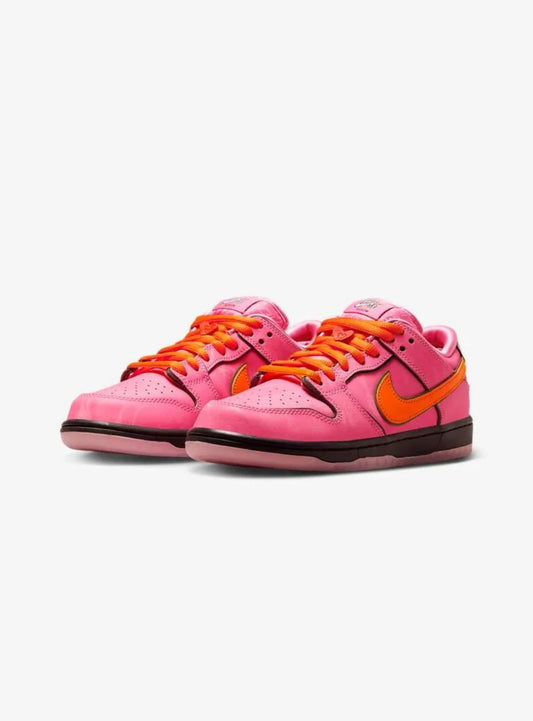 Nike SB Dunk Low x The Powerpuff Girls “Blossom”