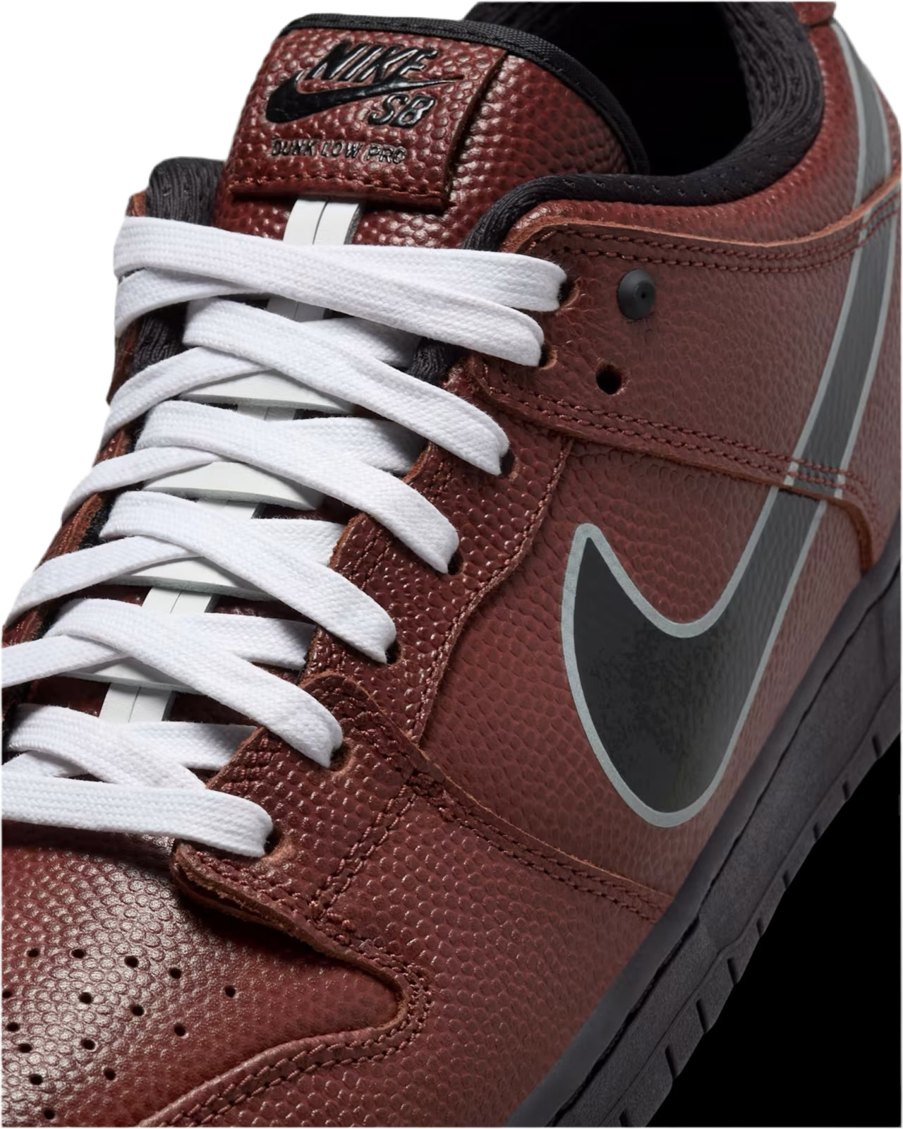 Nike SB Dunk Low Pro x Limosine Skateboards