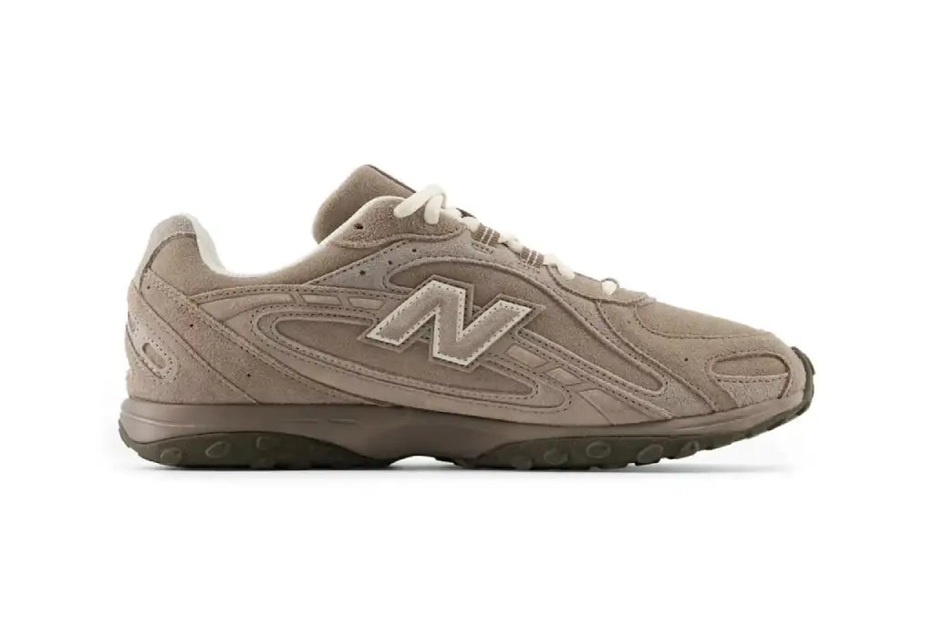 New Balance 204L “Mushroom”