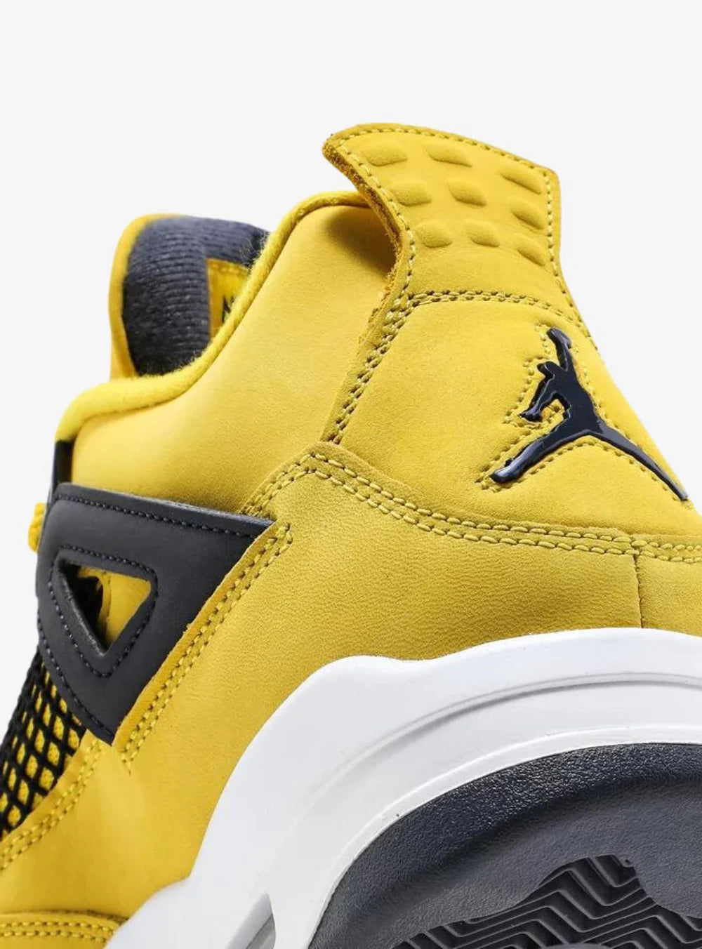 Air Jordan 4 Retro “Lightning” (2021)