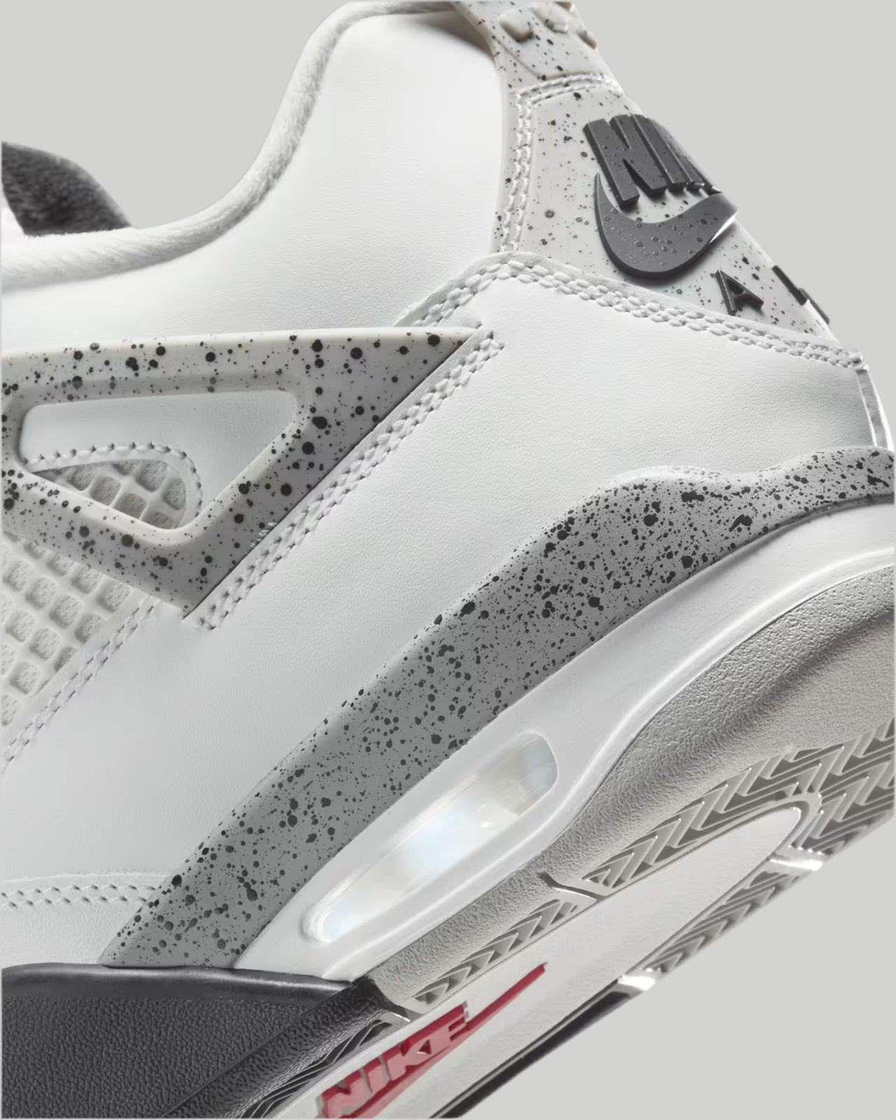 Air Jordan 4 White Cement (2025)