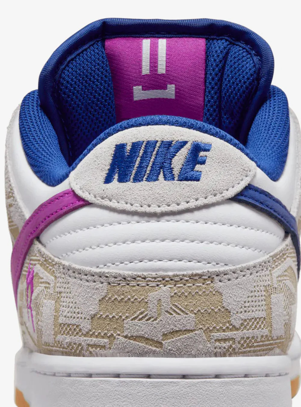Nike SB Dunk Low x Rayssa Leal