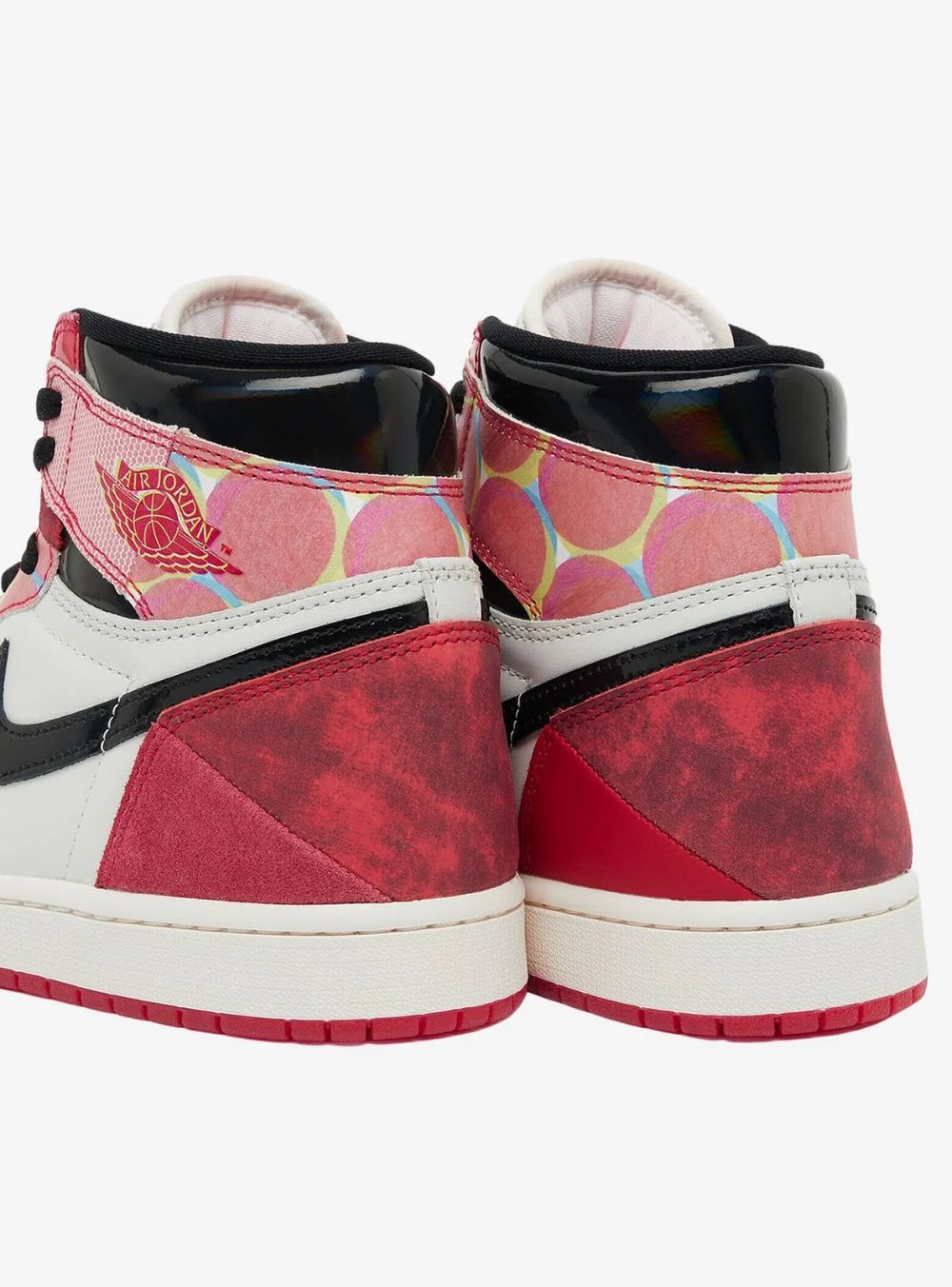 Air Jordan 1 Retro High OG “Spider-Man: Across the Spider-Verse”