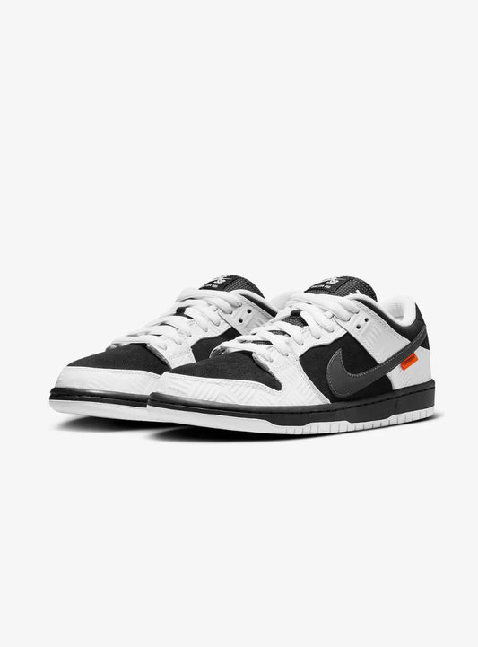 Nike Dunk Low Sb Thightbooth
