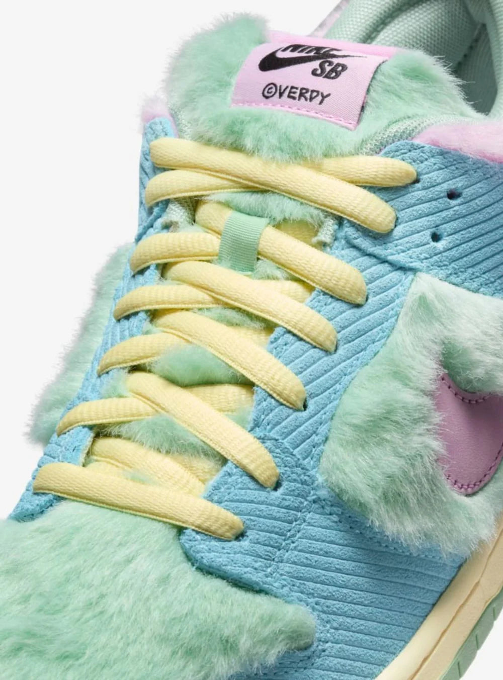 Nike Dunk Low SB Verdy Visty