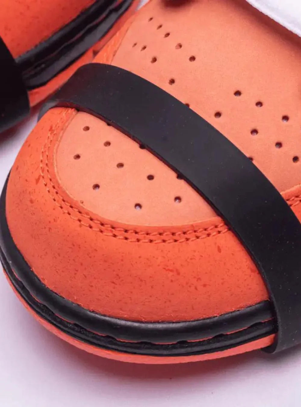 Nike SB Dunk Low Concepts “Orange Lobster”