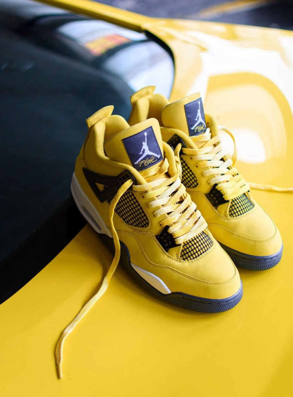 Air Jordan 4 Retro “Lightning” (2021)