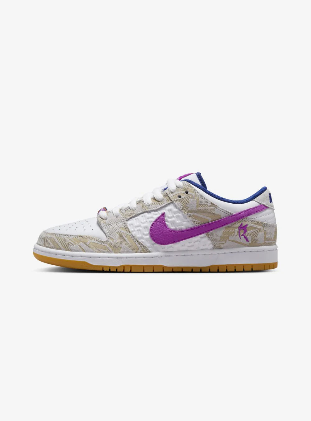 Nike SB Dunk Low x Rayssa Leal