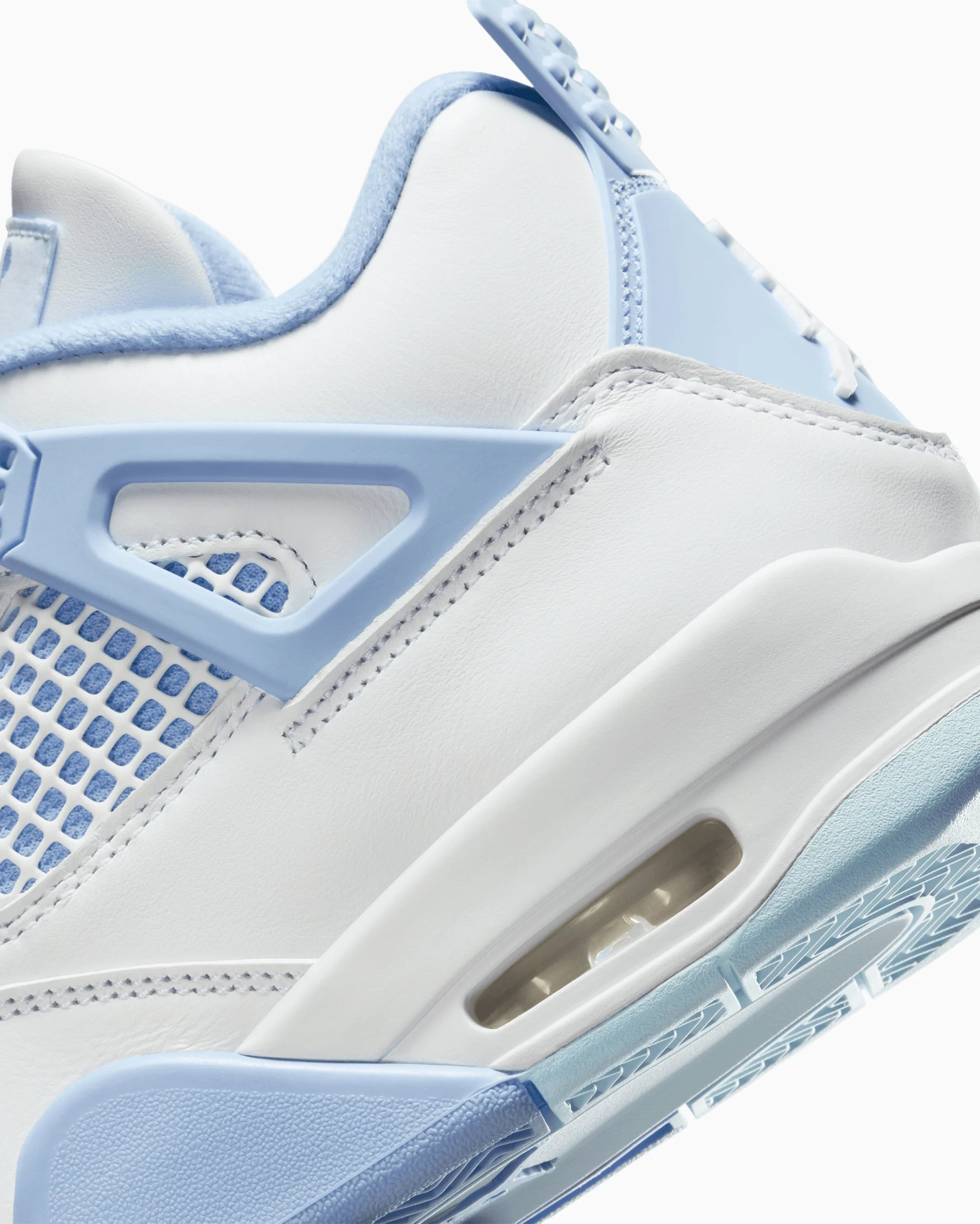 Jordan 4 Forget Me Not HV0823-100