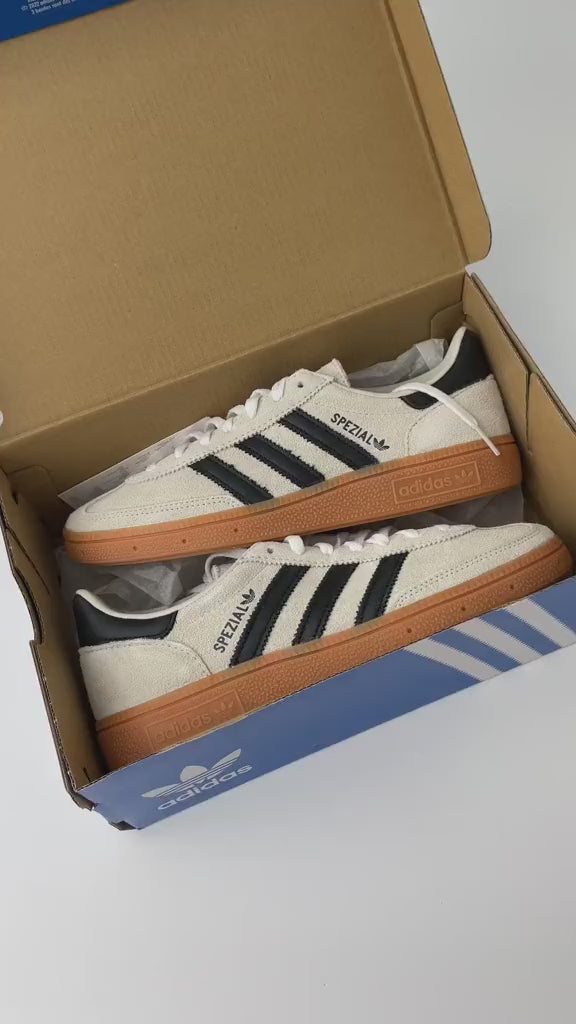 Adidas Handball Spezial Aluminum Core Black unboxing