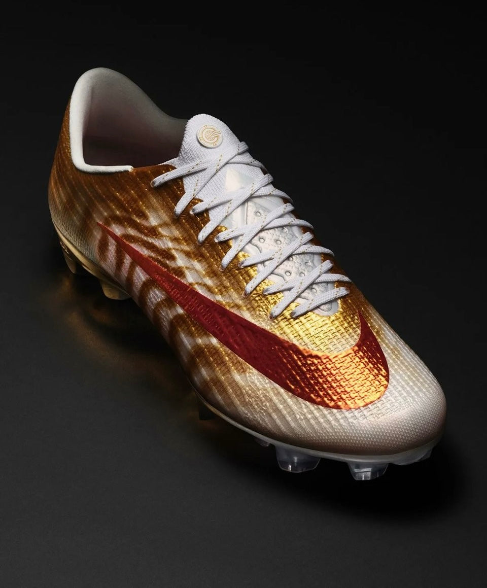 Nike Mercurial Superfly 11 CR7 "Gold Scorpion"