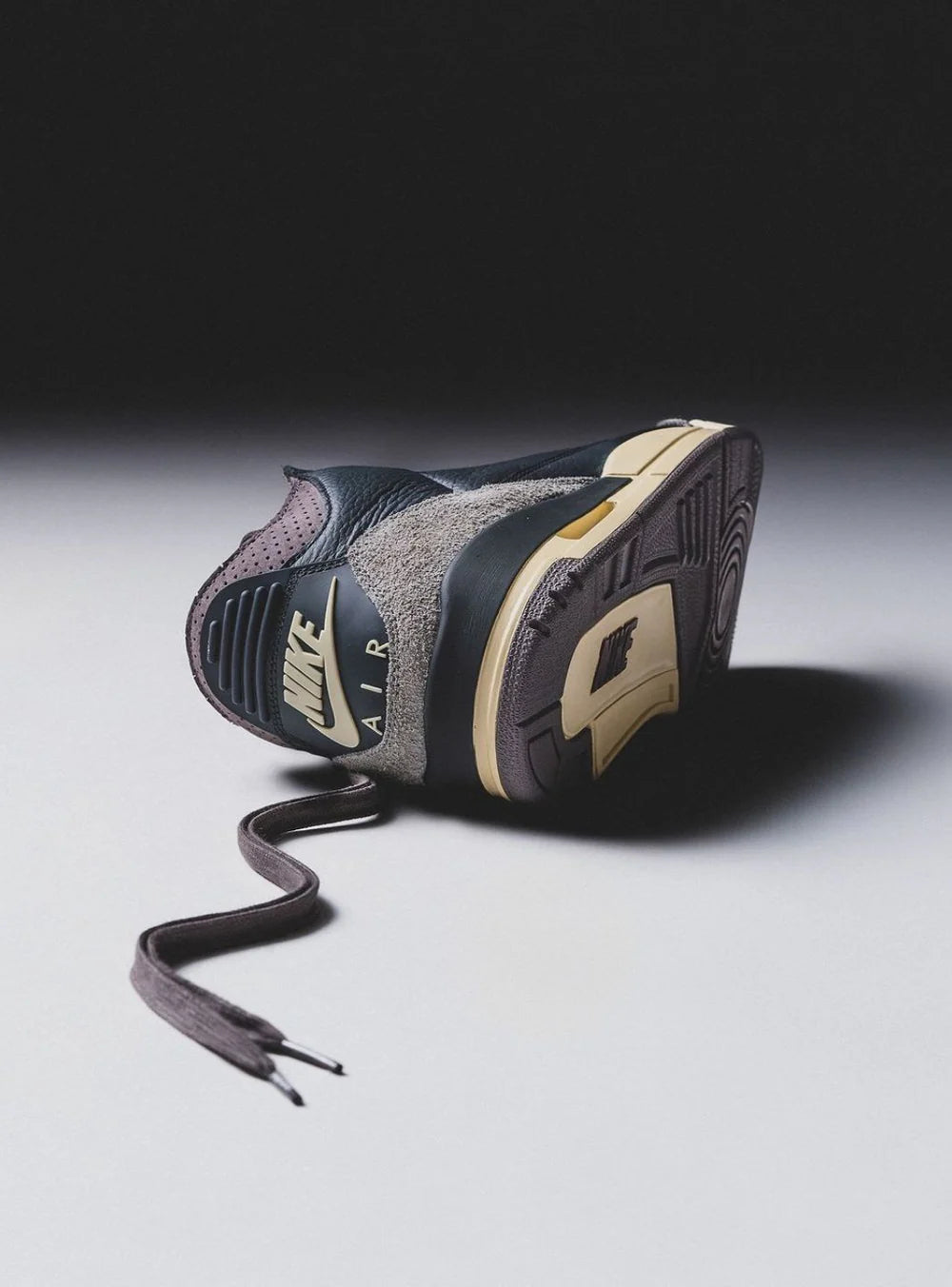 Air Jordan 3 Retro OG SP x A Ma Maniére Black Violet Ore “While You Were Sleeping”