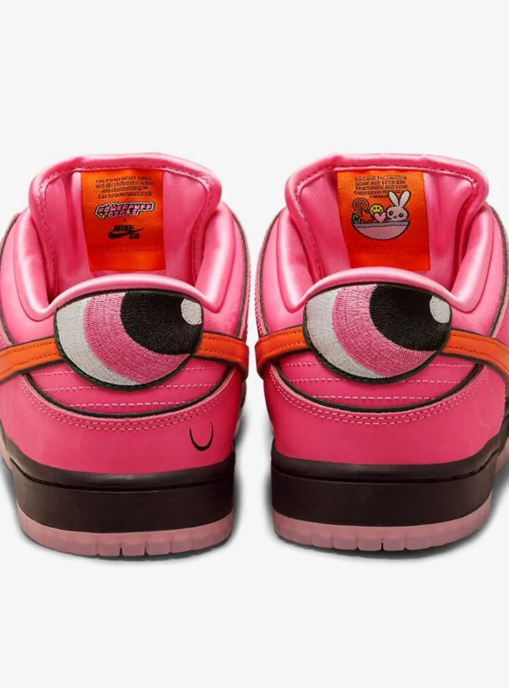 Nike SB Dunk Low x The Powerpuff Girls “Blossom”