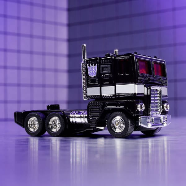 Hot Wheels x Mattel Transformers Nemesis Prime Limited Edition