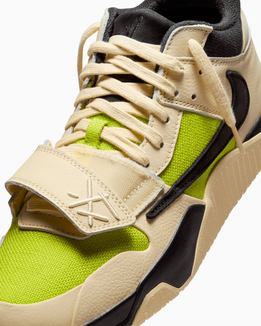 Jordan Jumpman Jack x Travis
Scott Bright Cactus