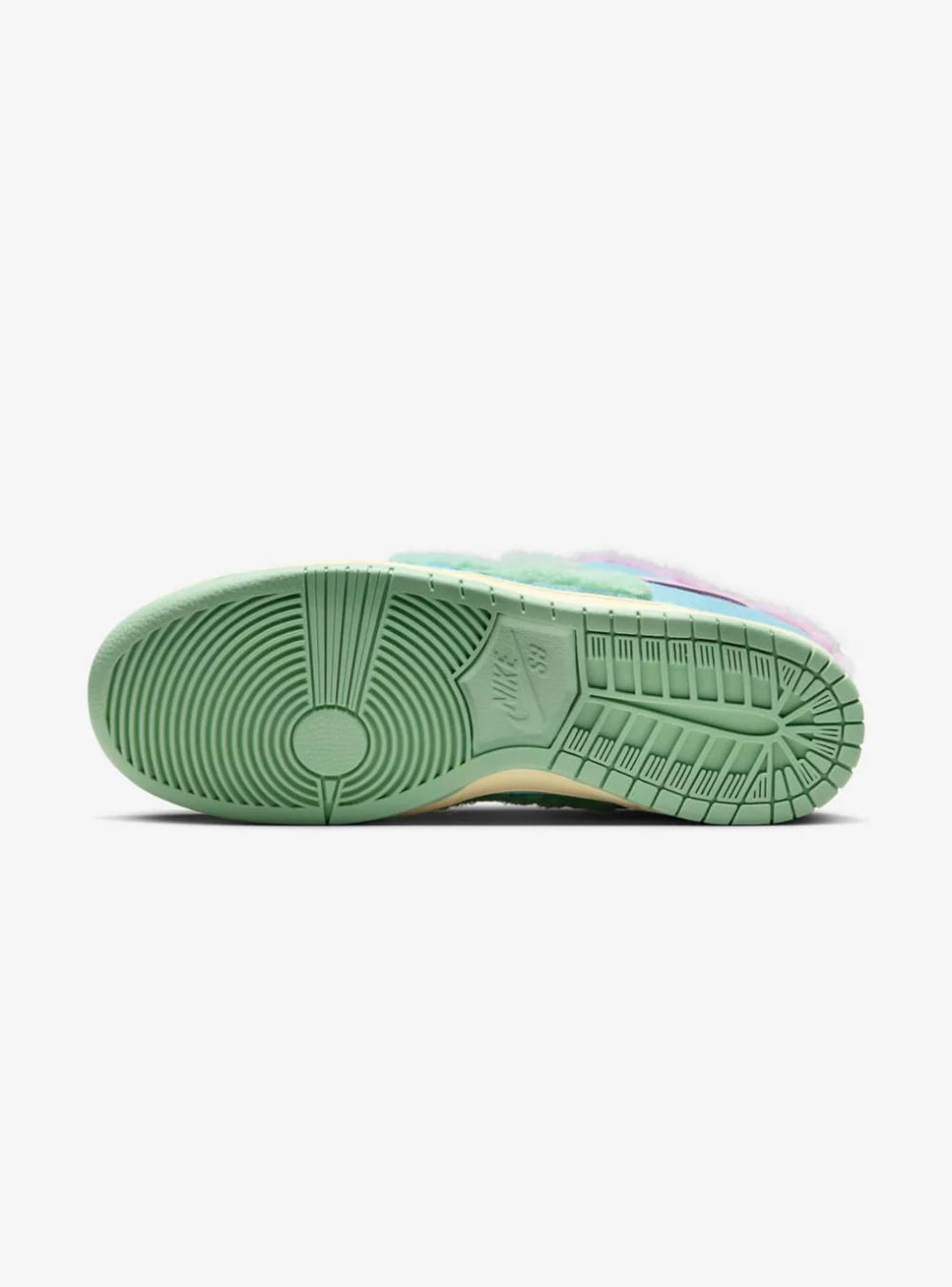 Nike Dunk Low SB Verdy Visty