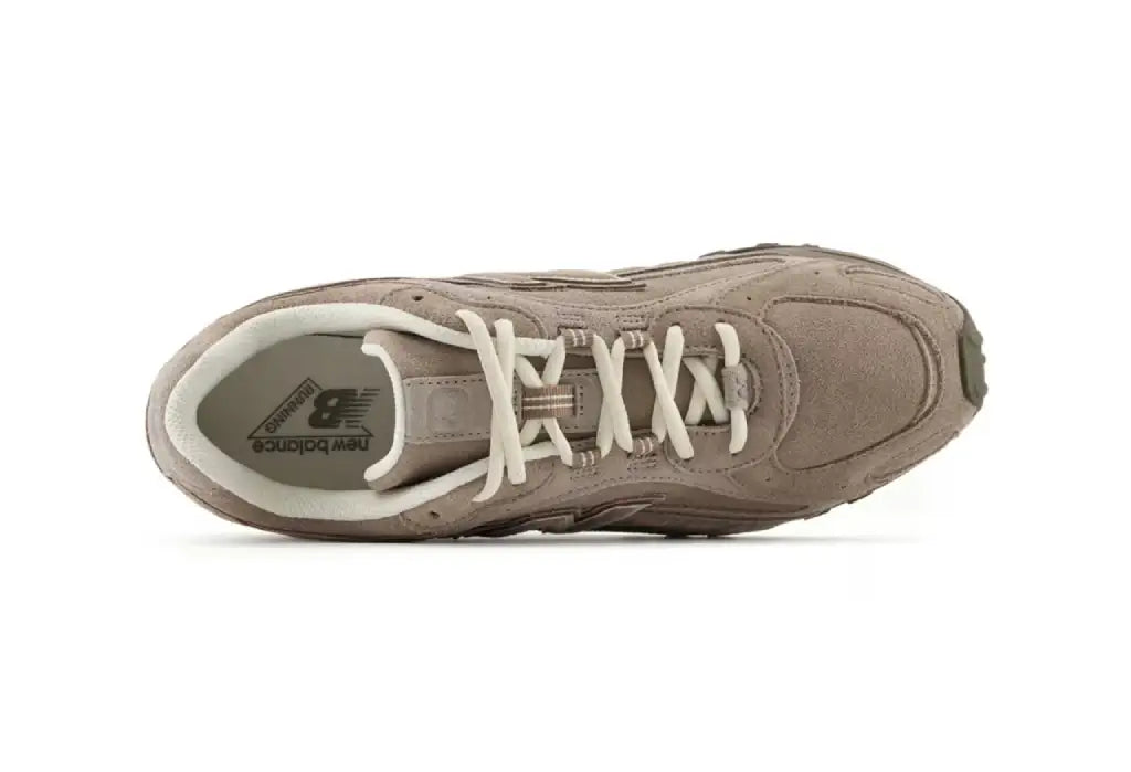 New Balance 204L “Mushroom”