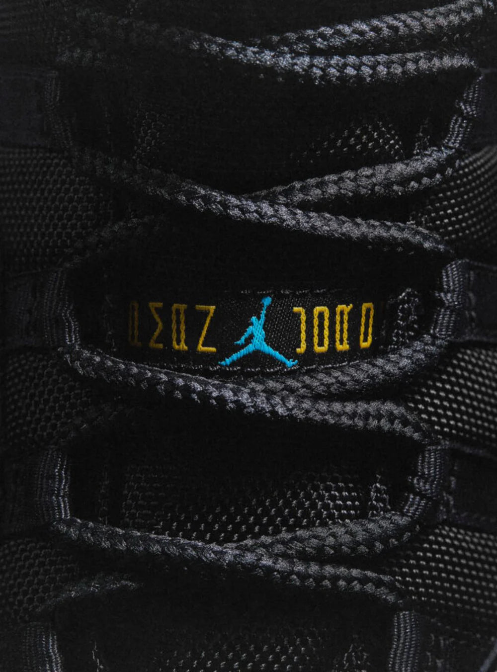 Air Jordan 11 Retro “Gamma Blue” (2025)
