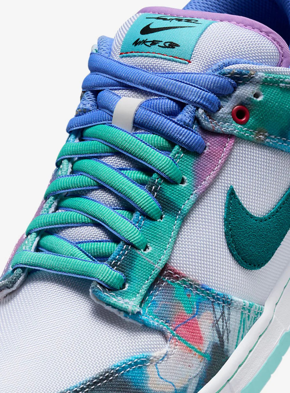 Nike Dunk Low SB x Futura Laboratories