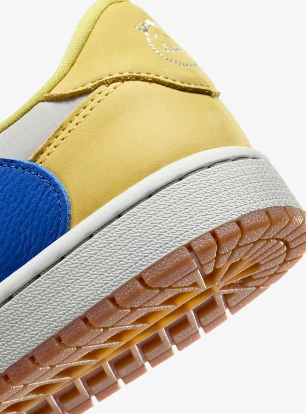 Air Jordan 1 Retro Low OG SP Travis Scott “Canary”
