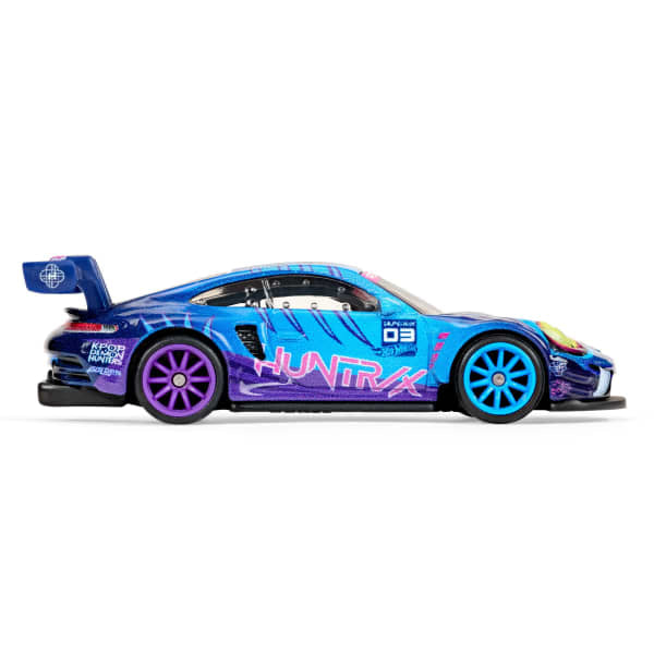 Hot Wheels x KPop Demon Hunters Porsche 911 GT3 R (992) JTG62