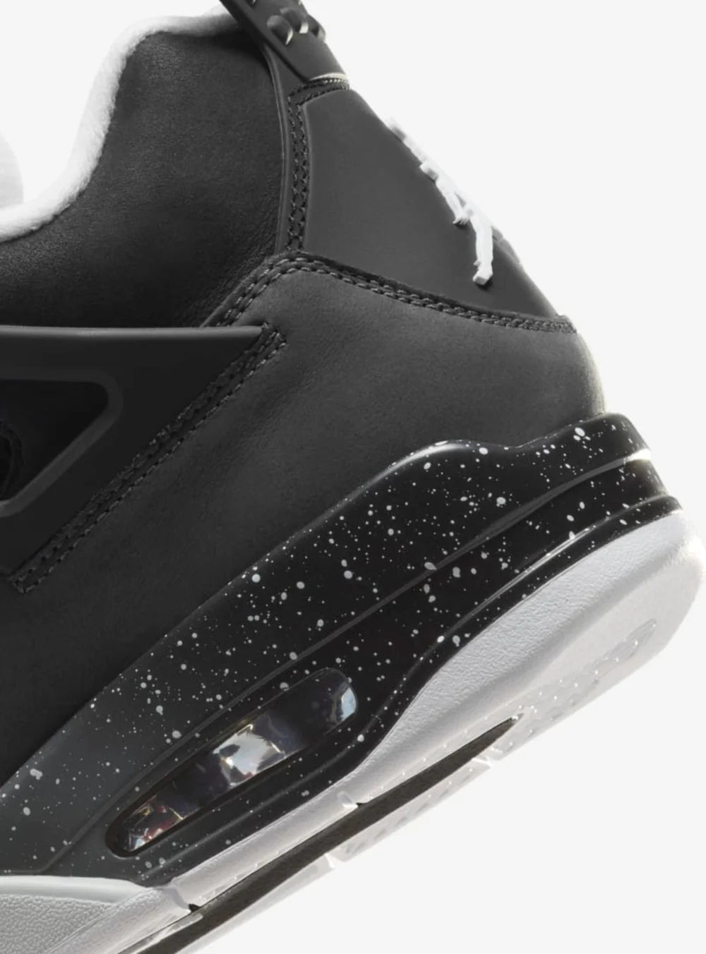 Air Jordan 4 Retro Fear vista dettagli materiali