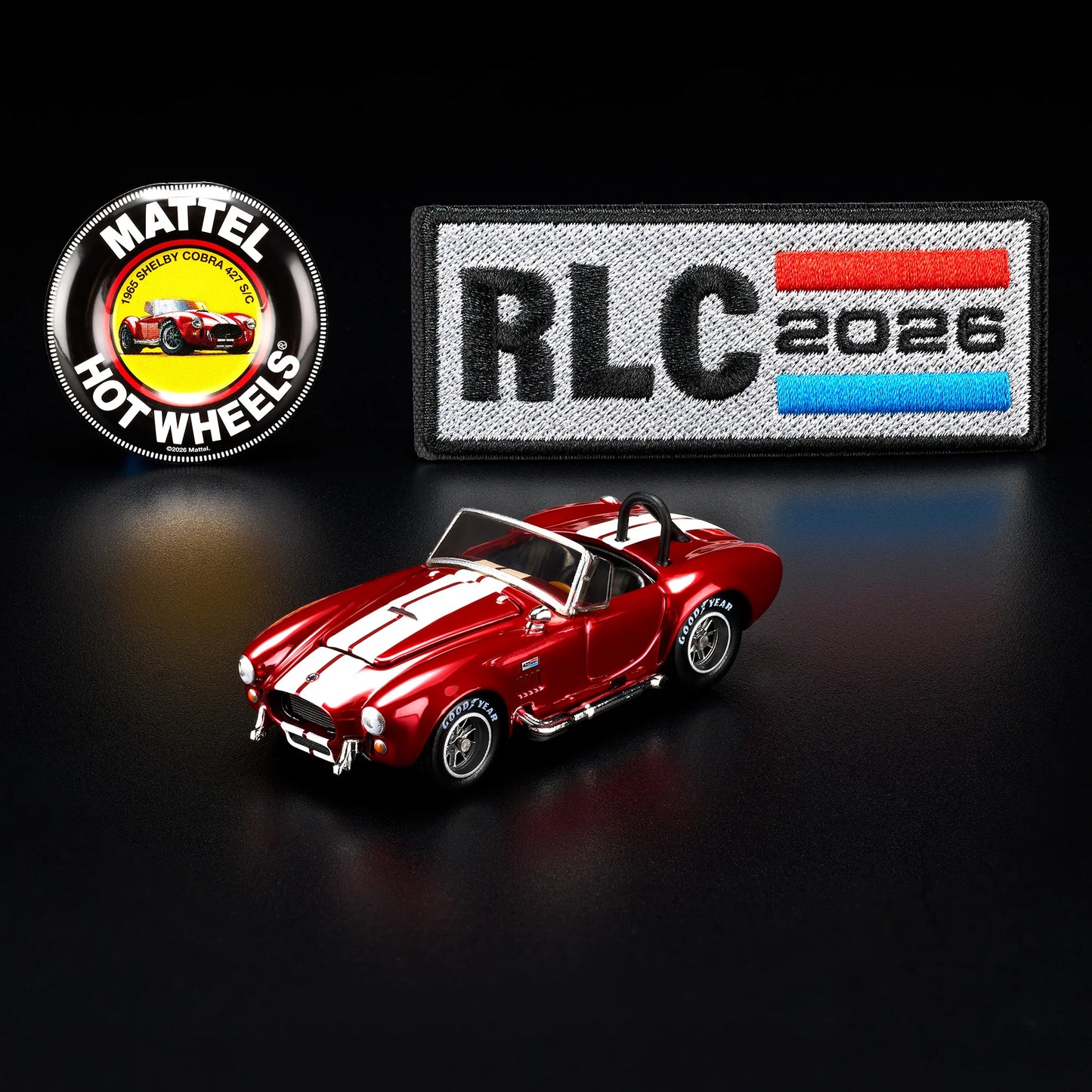 Overview of Hot Wheels 1965 Shelby Cobra 427 S/C RLC model right side

