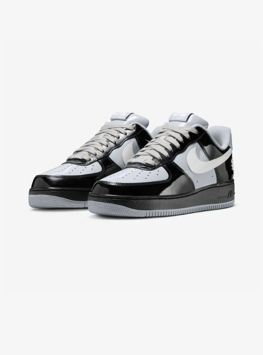 Nike Air Force 1 Low Central Cee Black White Smoke Grey vista diagonale destra
