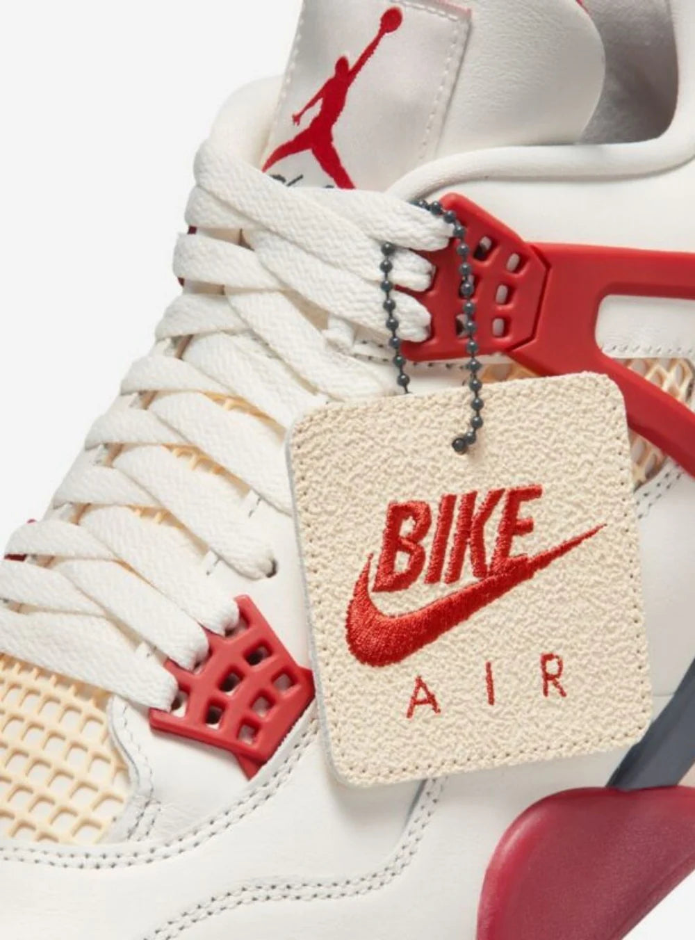 Dettaglio pendente Nike Air Jordan 4 Nigel Sylvester Brick After Brick