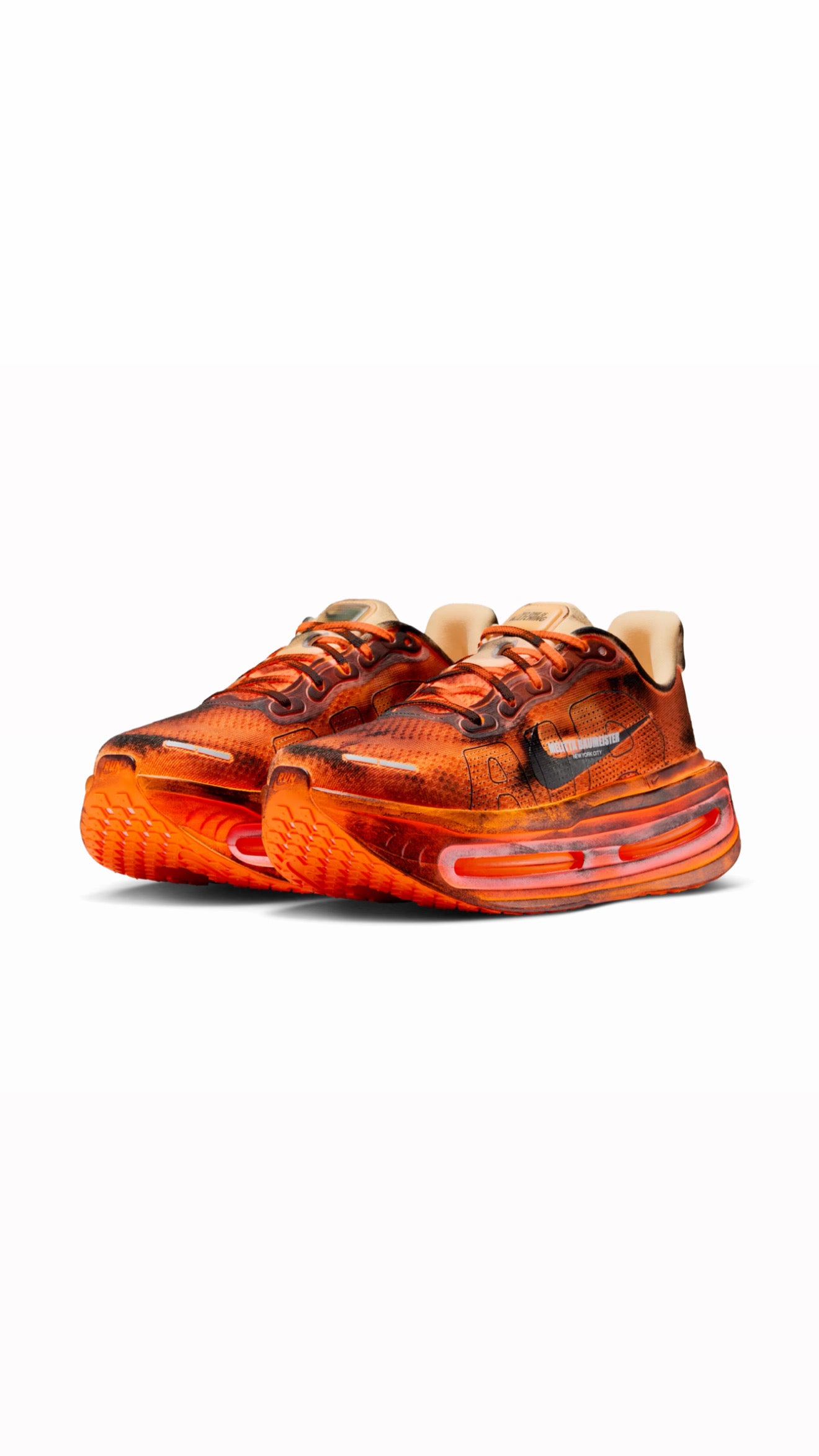 Nike Vomero Premium x Melitta Baumeister vista angolata