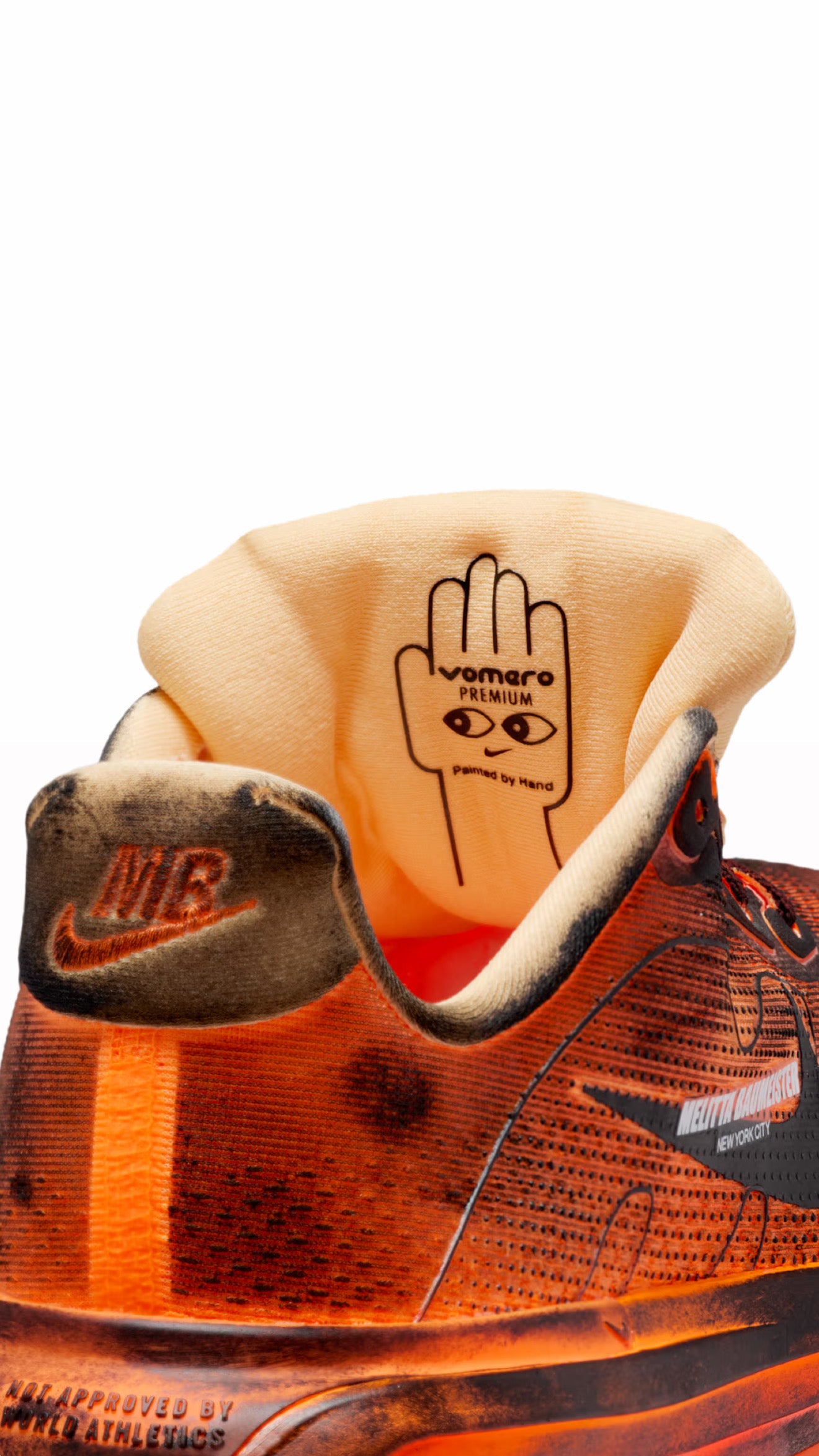 Dettaglio linguetta Nike Vomero Premium x Melitta Baumeister