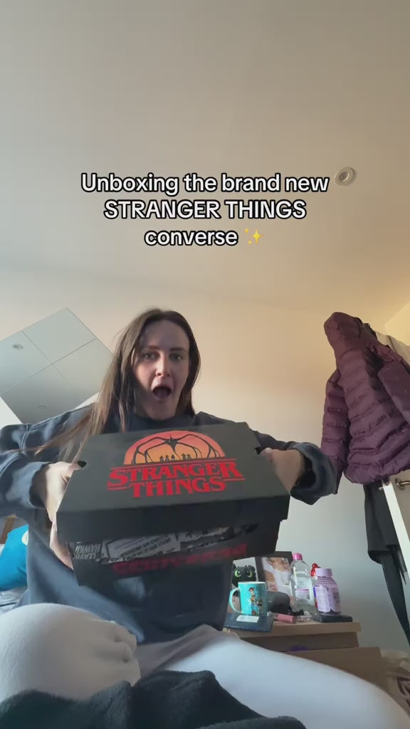 Converse Chuck 70 Hi x Stranger Things Magnet Unboxing
