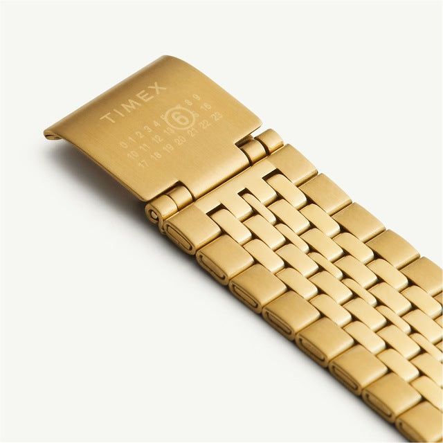 Timex × MM6 T80 Gift Set Gold Chiusura